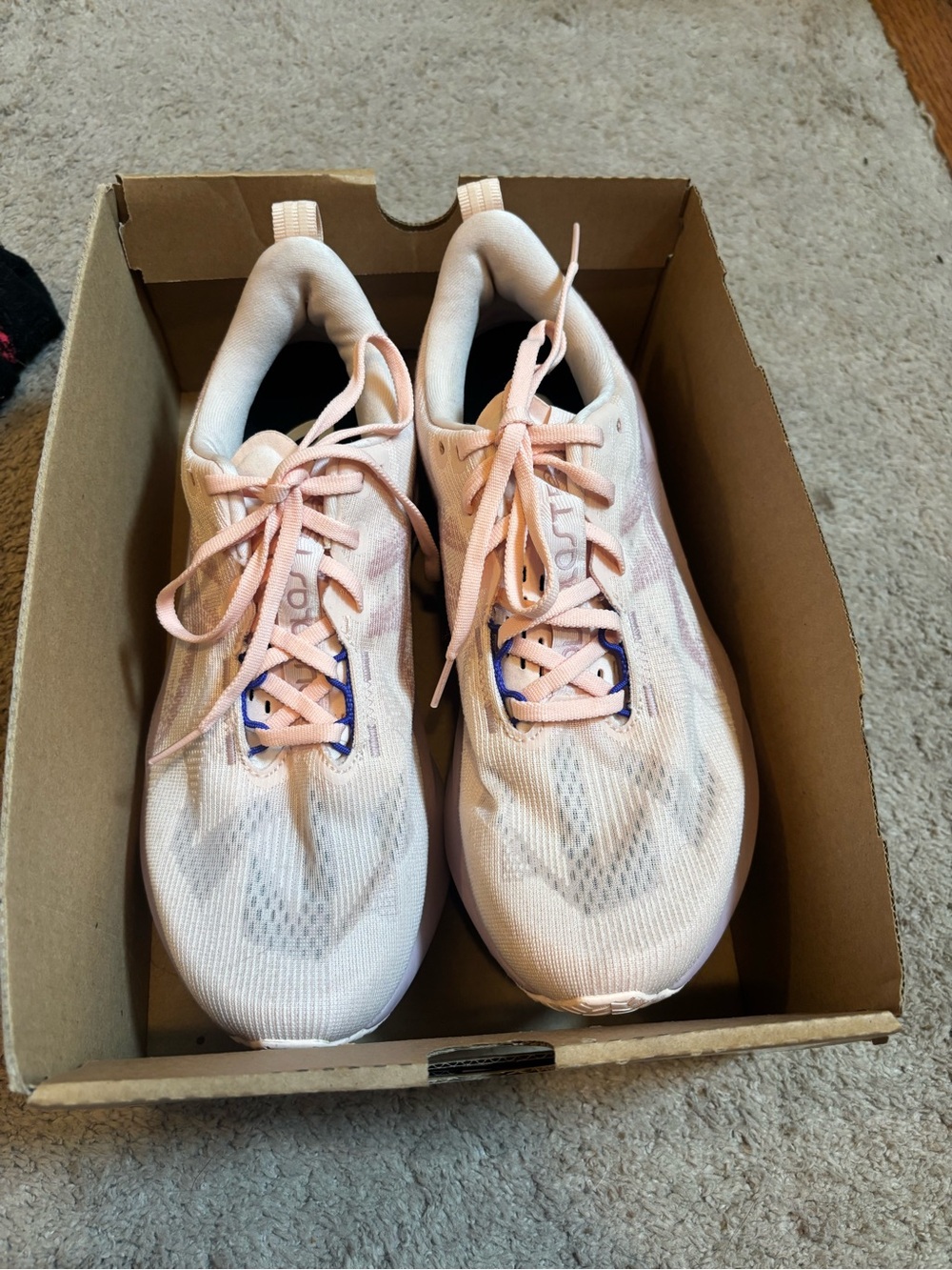 ASICS Novablast 5 W9.5